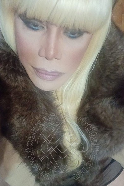 Foto selfie 437 di Nicole Vip Venturiny transescort Milano