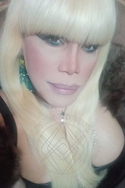Foto selfie 406 di Nicole Vip Venturiny transescort Milano
