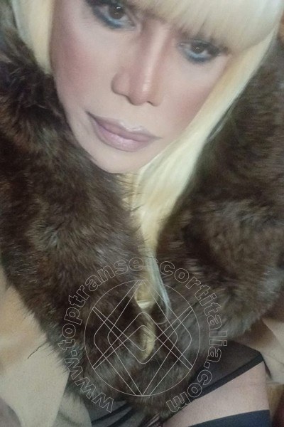 Foto selfie 379 di Nicole Vip Venturiny transescort Milano