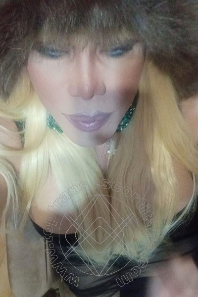 Foto selfie 365 di Nicole Vip Venturiny transescort Milano