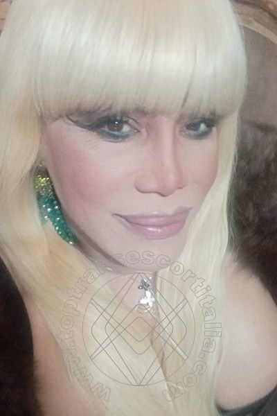 Foto selfie 341 di Nicole Vip Venturiny transescort Milano