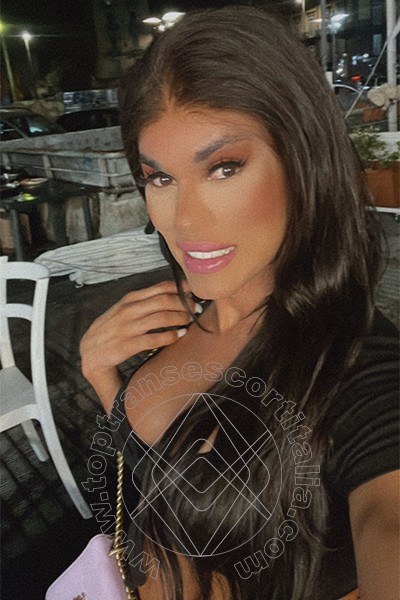 Foto selfie 40 di Raffaela Fontana transescort Roma