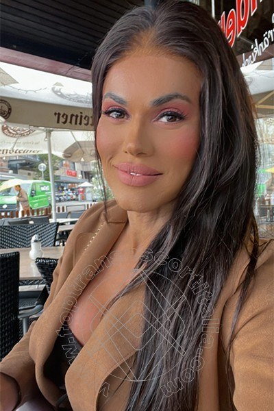 Foto selfie 38 di Raffaela Fontana transescort Roma