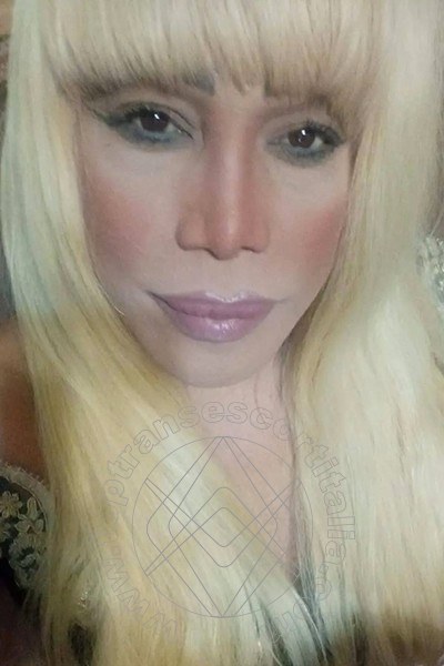 Foto selfie 215 di Nicole Vip Venturiny transescort Milano