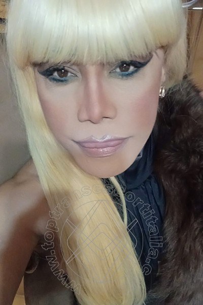 Foto selfie 212 di Nicole Vip Venturiny transescort Milano