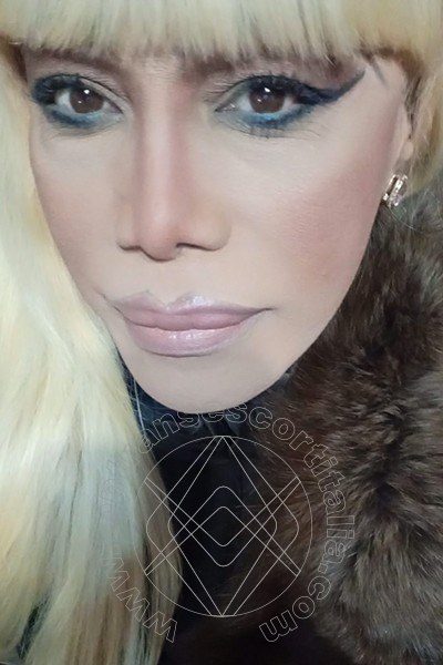 Foto selfie 211 di Nicole Vip Venturiny transescort Milano