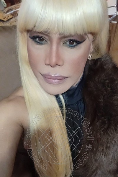 Foto selfie 200 di Nicole Vip Venturiny transescort Milano
