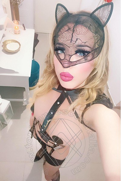 Foto selfie 5 di Rossana Bulgari transescort Manfredonia