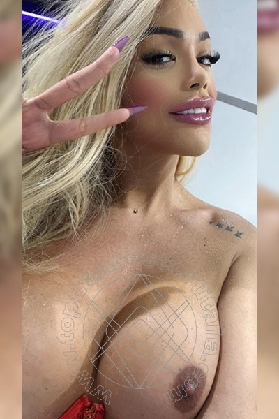 Foto selfie di Ellena Bittencourt transescort Ravenna