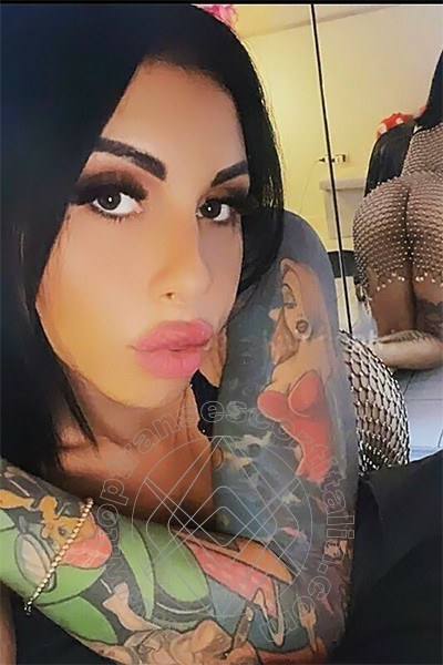 Foto selfie 1 di Pamela Siffredi transescort San Nicola La Strada