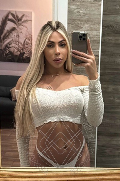 Foto selfie 15 di Allanna Rodrigues transescort Milano