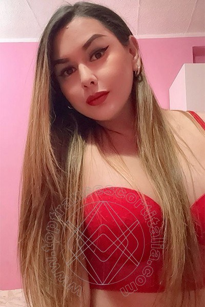 Foto selfie di Sandra Ponce transescort Bari