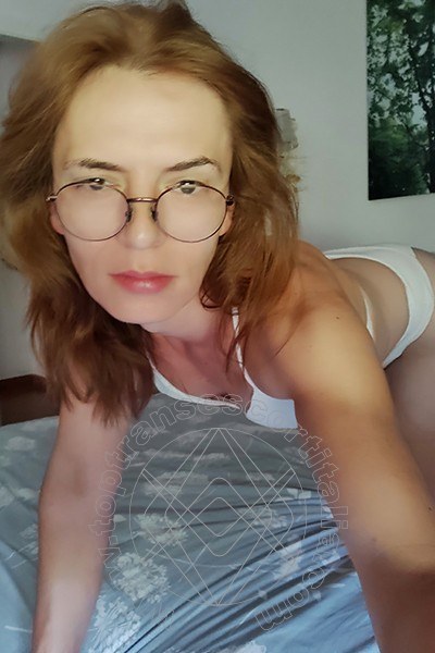 Foto selfie 1 di Emilia con i tacchi transescort Bologna