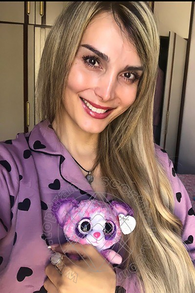 Foto selfie 17 di Sarah Herrera transescort Viterbo