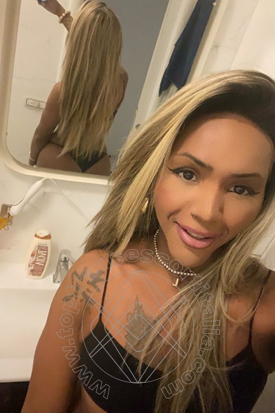 Foto selfie 10 di Lorena Diniz transescort Viareggio