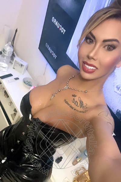 Foto selfie 17 di Dafne Pornostar transescort Viareggio