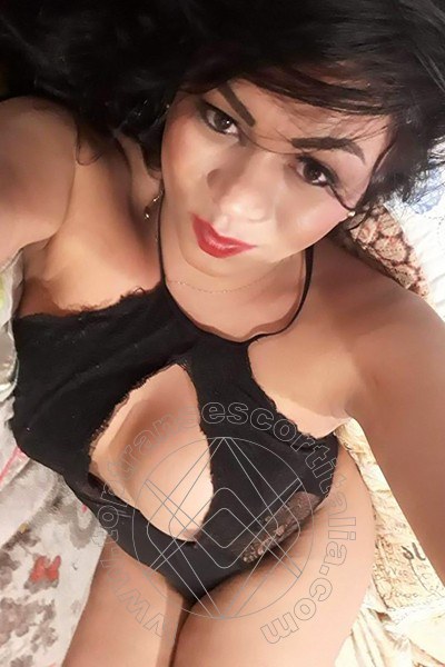 Foto selfie 4 di Yasmin Padillha transescort Vicenza
