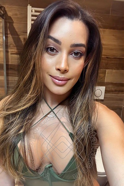 Foto selfie 42 di Iris Araujo transescort Brescia