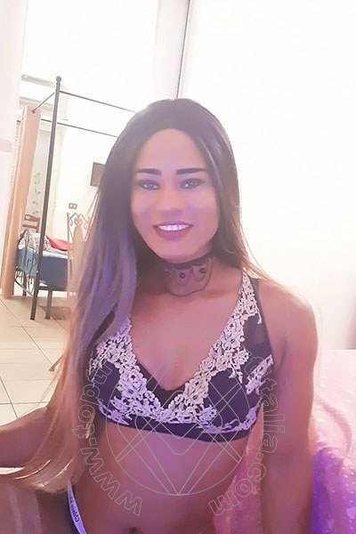 Foto selfie 12 di Juliana Scarole transescort Bari