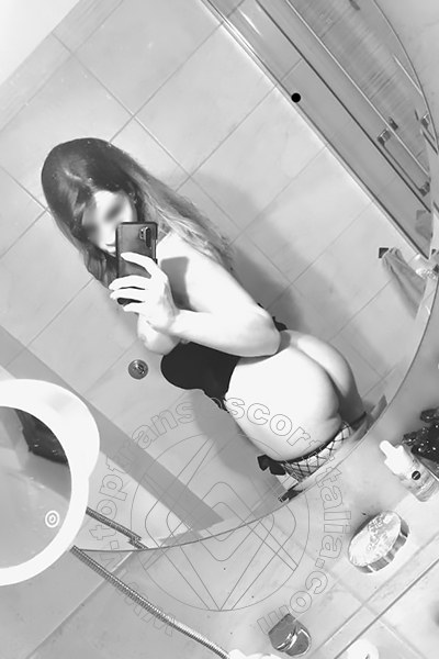 Foto selfie hot di Giulietta Italiana transescort Roma