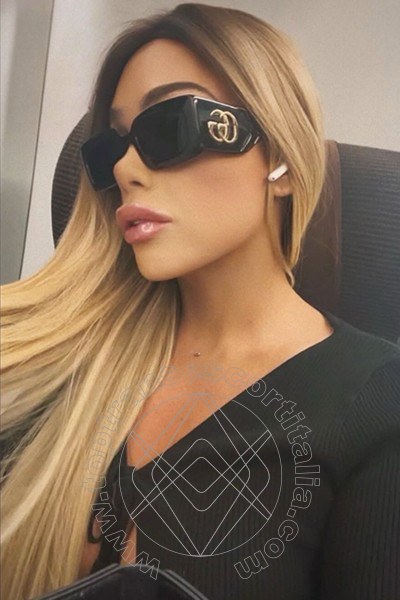 Foto selfie 21 di Ellena Bittencourt transescort Torino