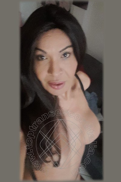 Foto selfie 33 di Tainá Oliveira transescort Prato