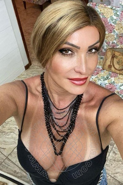 Foto selfie 12 di Beatrice Sexy transescort Torre Del Lago Puccini