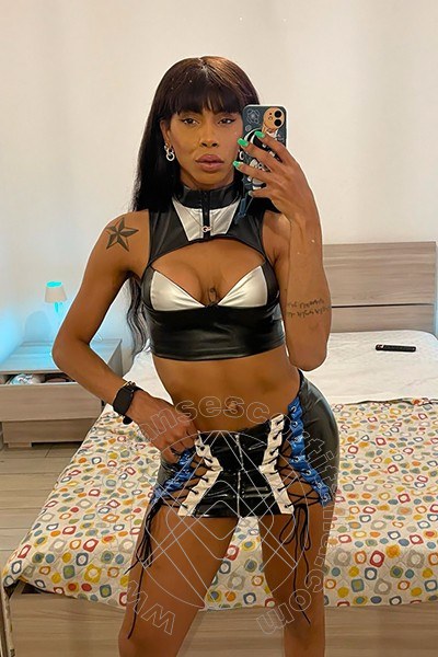 Foto selfie 12 di Vick Campana transescort Roma