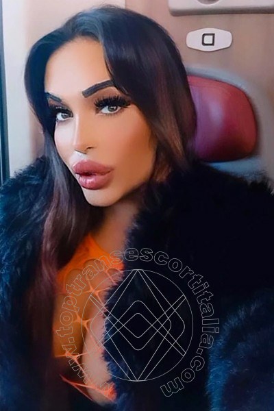 Foto selfie 5 di Ayda Gold transescort Lugano