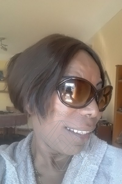 Foto selfie di La Black Star Jussara Carioca transescort Karlsruhe