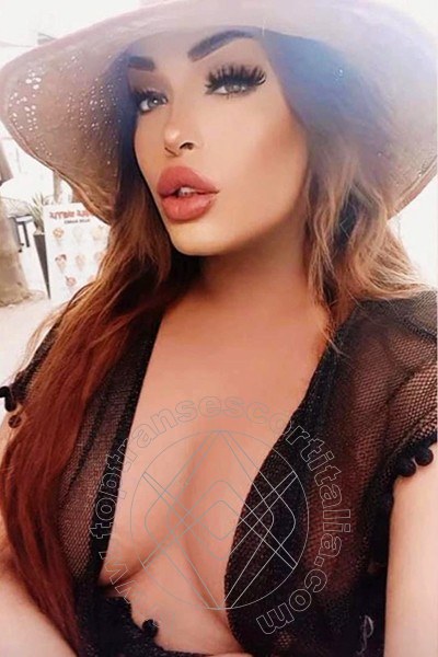 Foto selfie 3 di Ayda Gold transescort Lugano