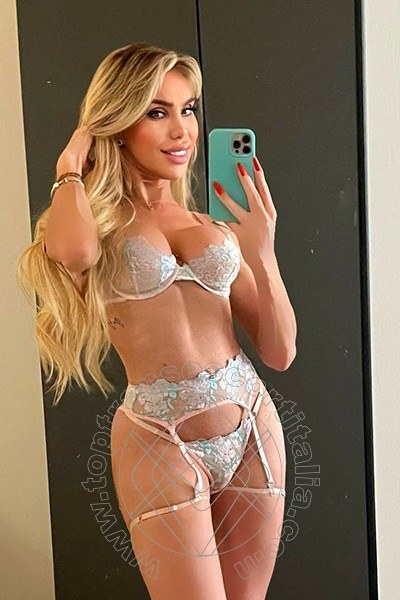 Foto selfie 2 di Tiffany Maldonado transescort Viareggio