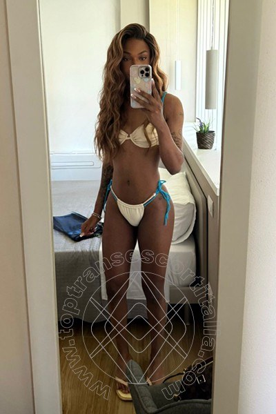 Foto selfie 9 di Antonella Veloso transescort Varese