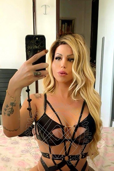 Foto selfie 8 di Yara rios transescort Napoli