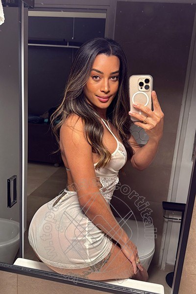 Foto selfie 31 di Iris Araujo transescort Brescia