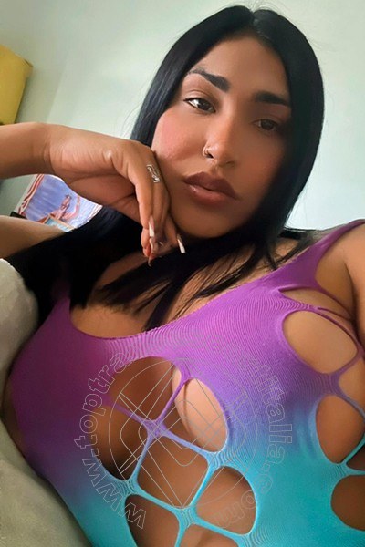 Foto selfie 2 di Miss Pocahontas transescort Siena