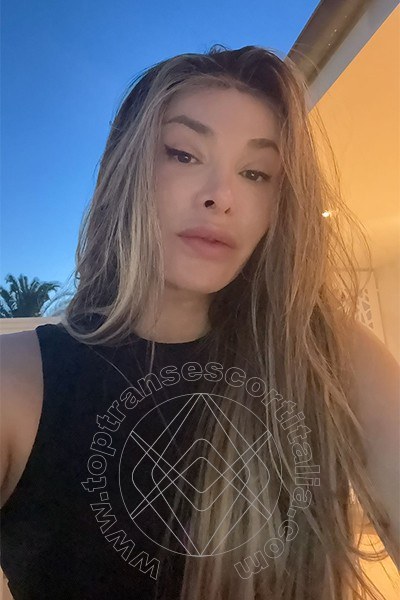 Foto selfie 11 di Greta Vulcano Massaggi transescort San Benedetto Del Tronto