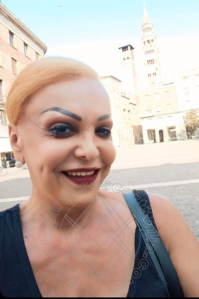 Foto selfie 7 di Claudia transescort Losanna