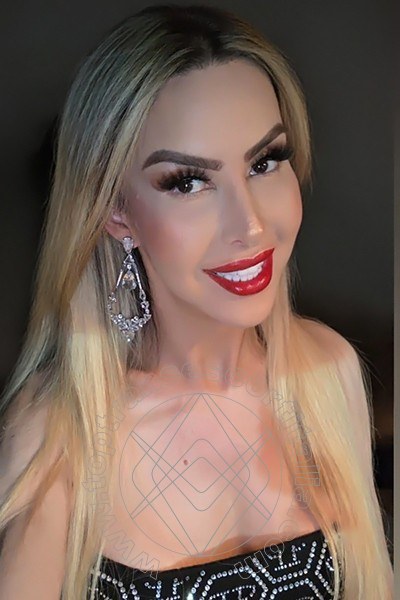 Foto selfie 4 di Mina transescort Legnano