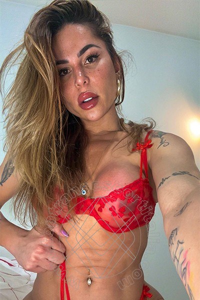 Foto selfie di Bruna Dantas transescort Roma