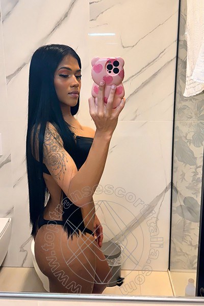 Foto selfie 2 di Dea transescort Roma
