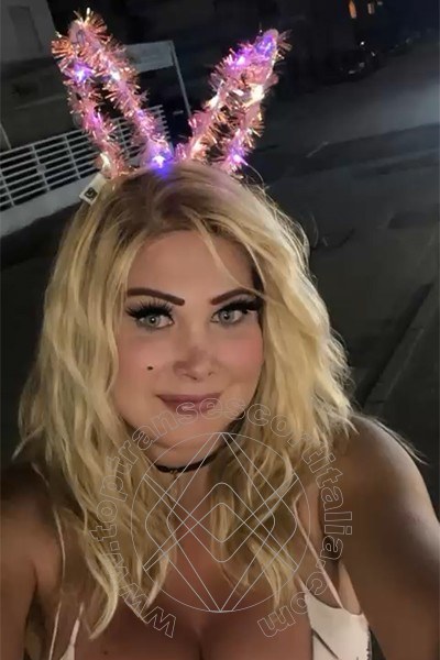 Foto selfie di Yasmin Angel transescort Lido Di Dante
