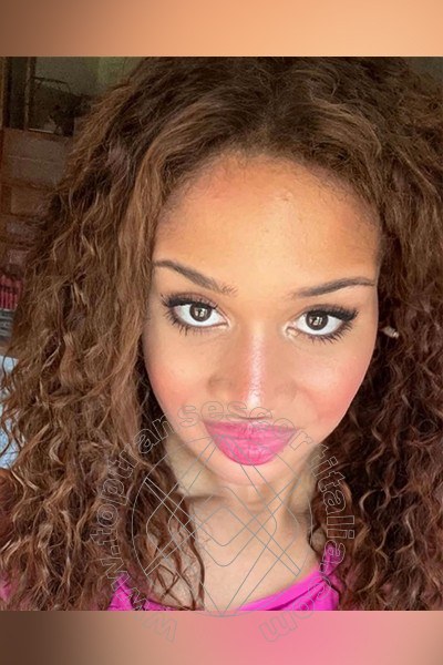 Foto selfie 6 di Evelyn Domenicana transescort Cuneo