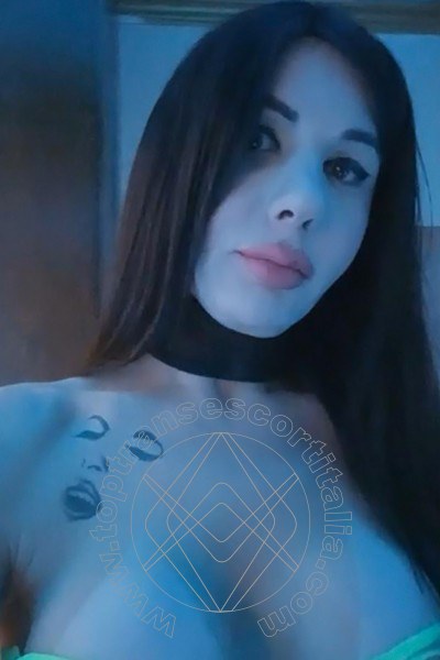 Foto selfie 6 di Helena Dias transescort Mantova