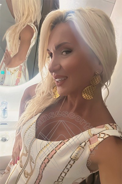 Foto selfie 4 di Eva Ferrari L'italiana transescort Roma