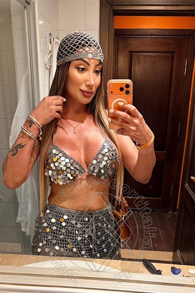 Foto selfie 31 di Raphaela Martins Pornostar transescort Savona
