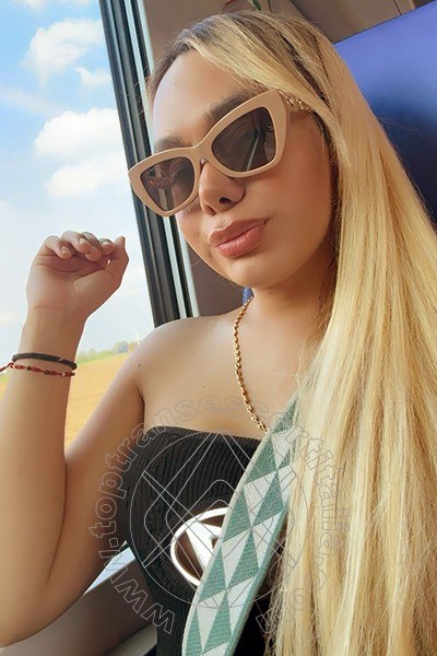 Foto selfie 6 di Laura Benedetti transescort Rimini