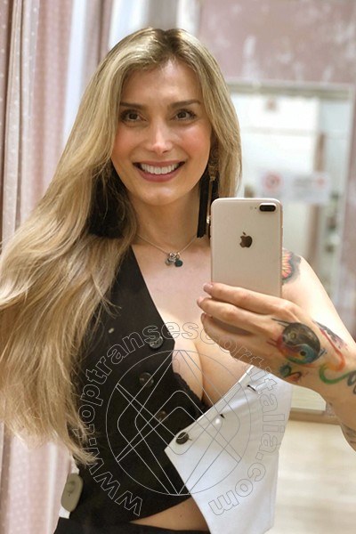 Foto selfie 8 di Sarah Herrera transescort Viterbo