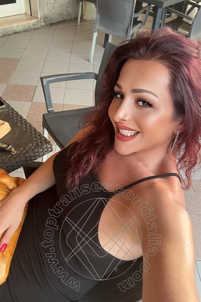 Foto selfie 4 di Carla Attrice Italiana transescort Napoli