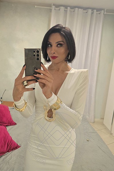 Foto selfie 4 di Nara transescort Marina Di Montemarciano